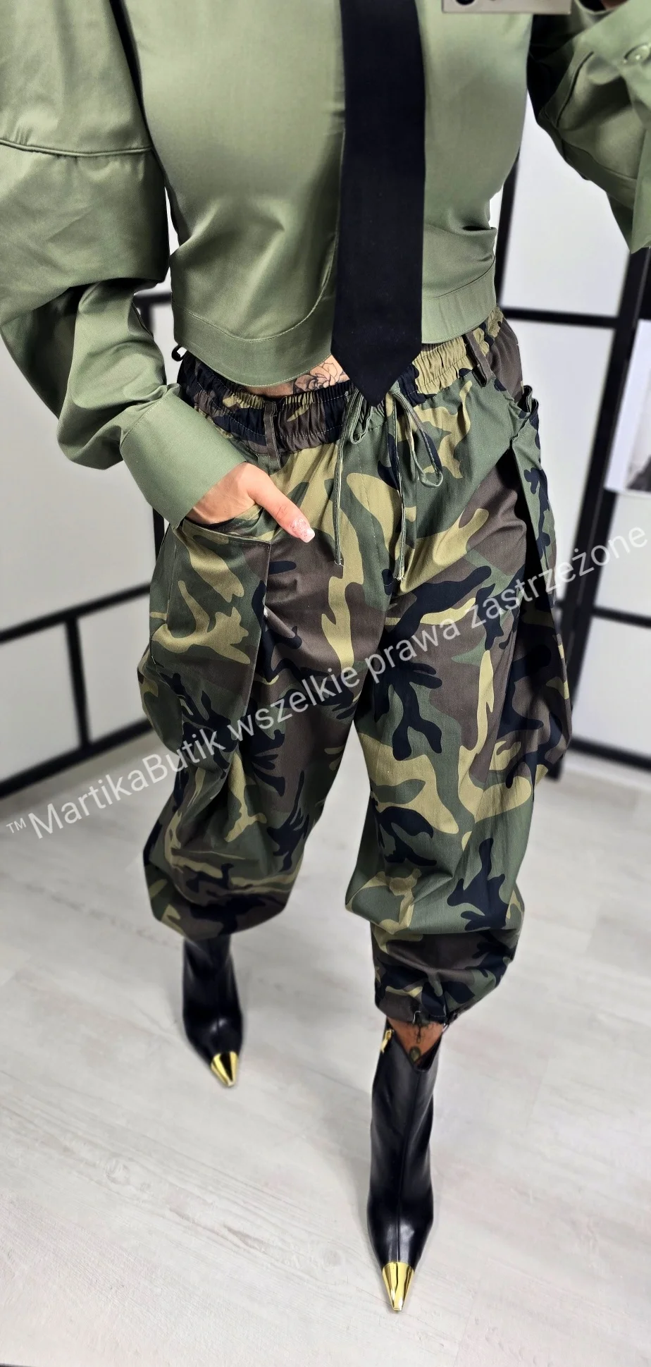Koszula D'or z krawatem khaki