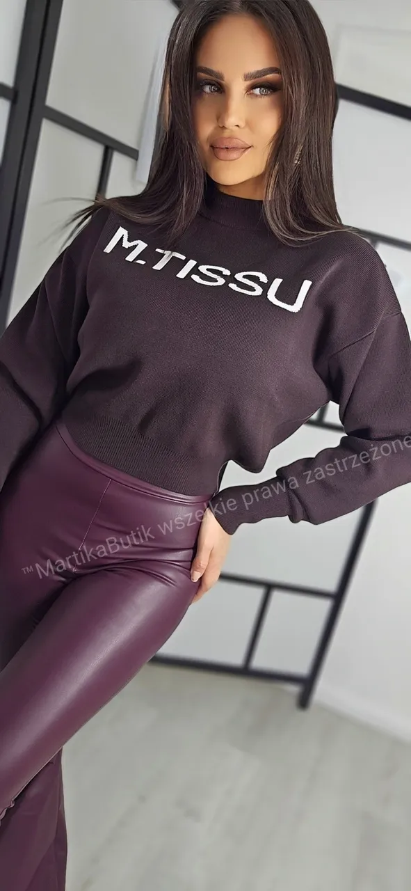 Sweter LOGO czekoladowy M.TISSU