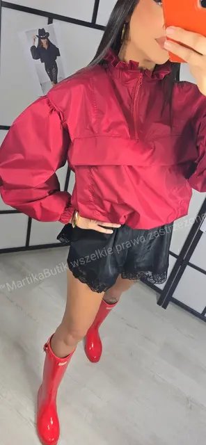 Bluza ortalionowa Urban czerwona LA MILLA