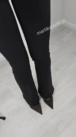 Legginsy dzwony czarne La Diva
