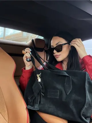 Torba zamszowa shopper czarna LA MILLA